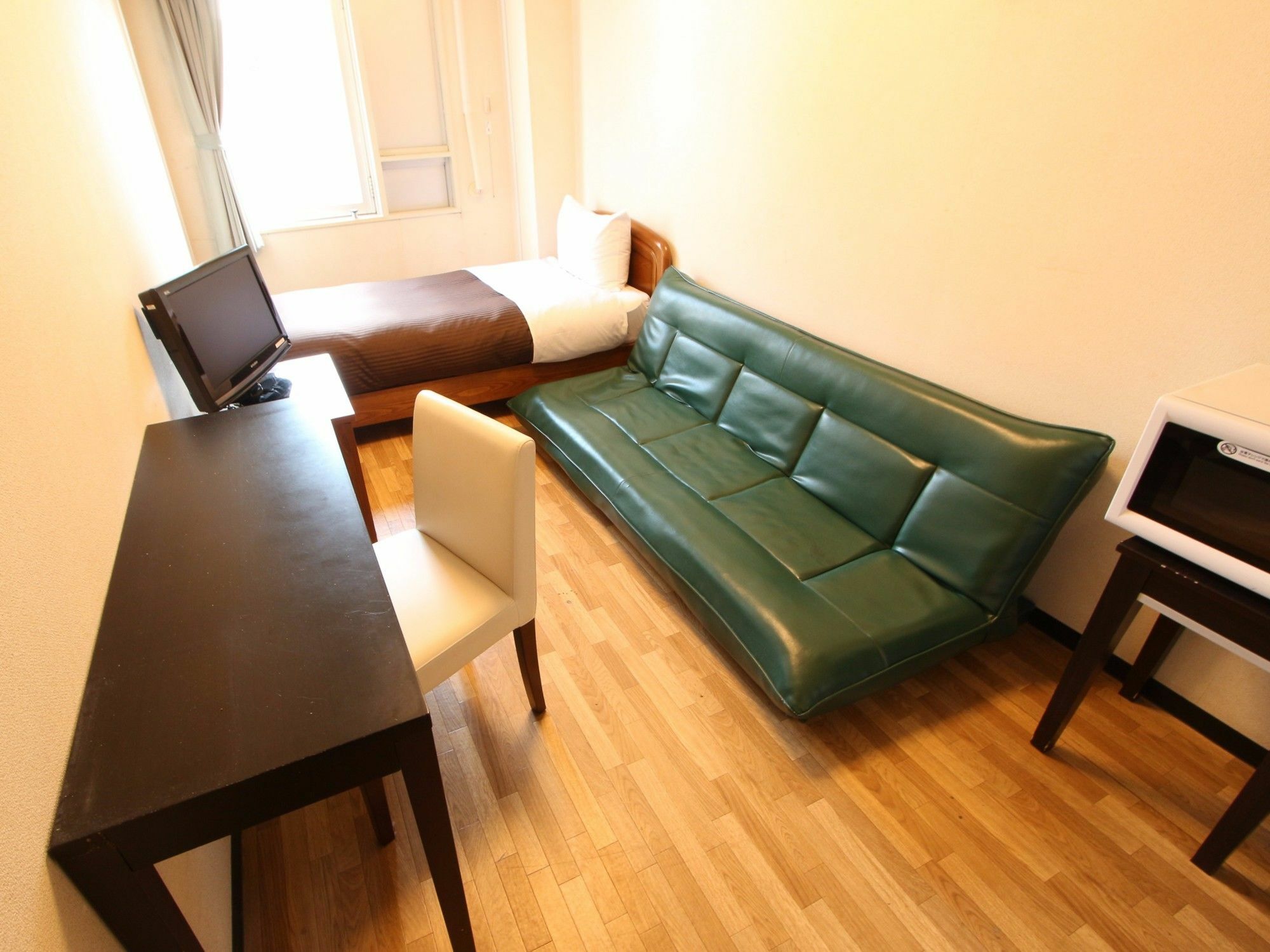 Hotel Livemax Budget Kawasaki Ekimae Exteriör bild